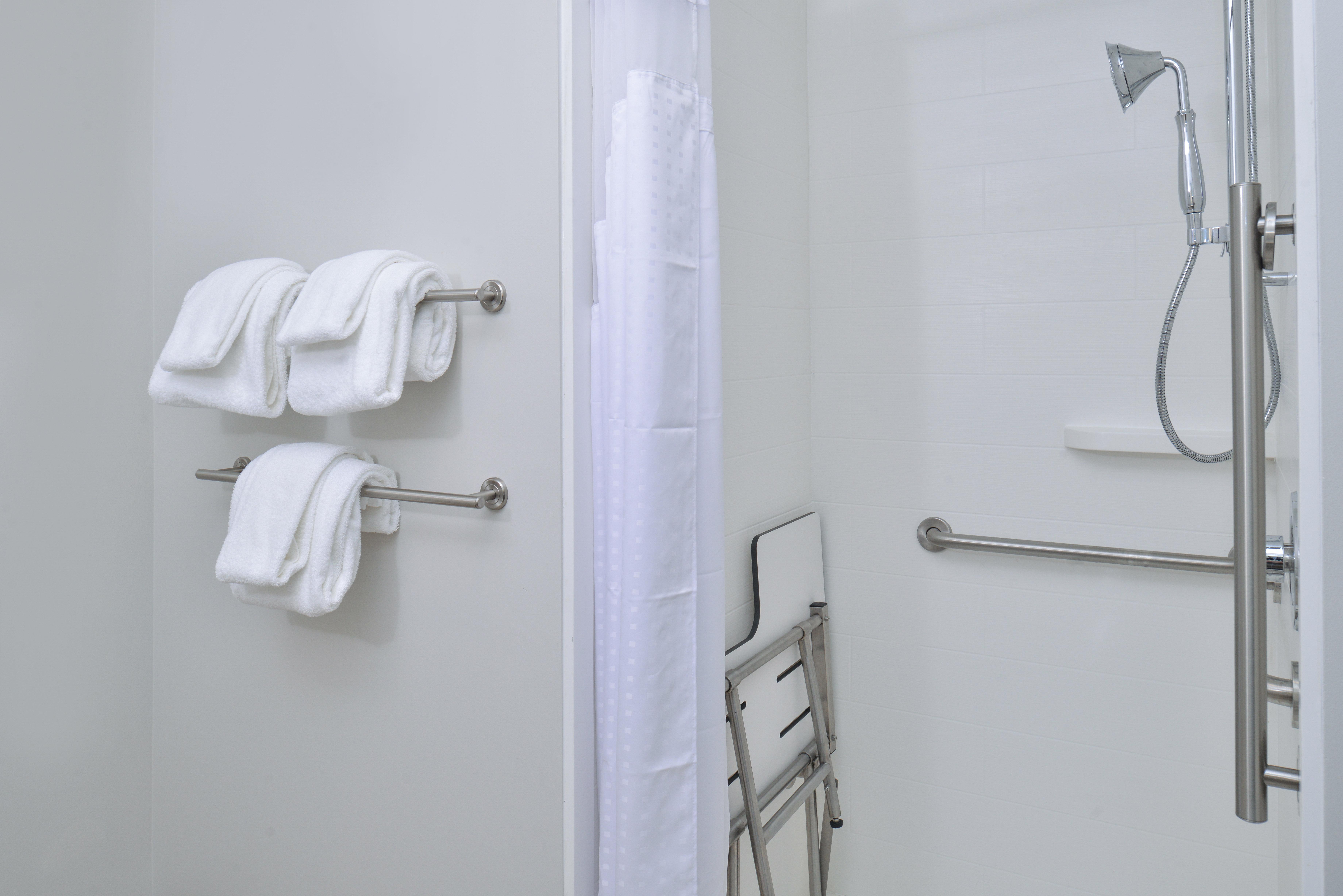 Holiday Inn Express & Suites Farmington Hills - Detroit By Ihg Exteriör bild