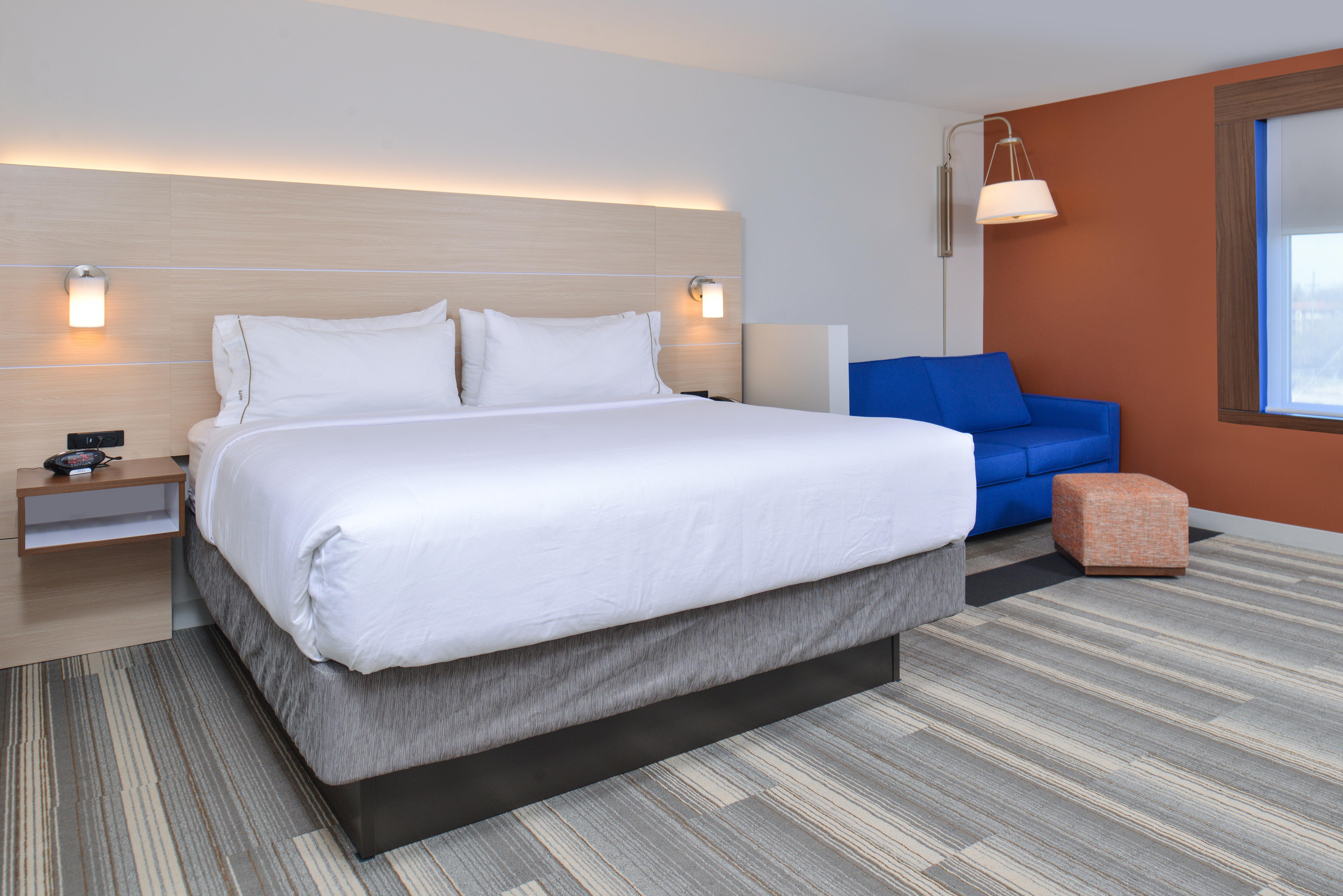 Holiday Inn Express & Suites Farmington Hills - Detroit By Ihg Exteriör bild
