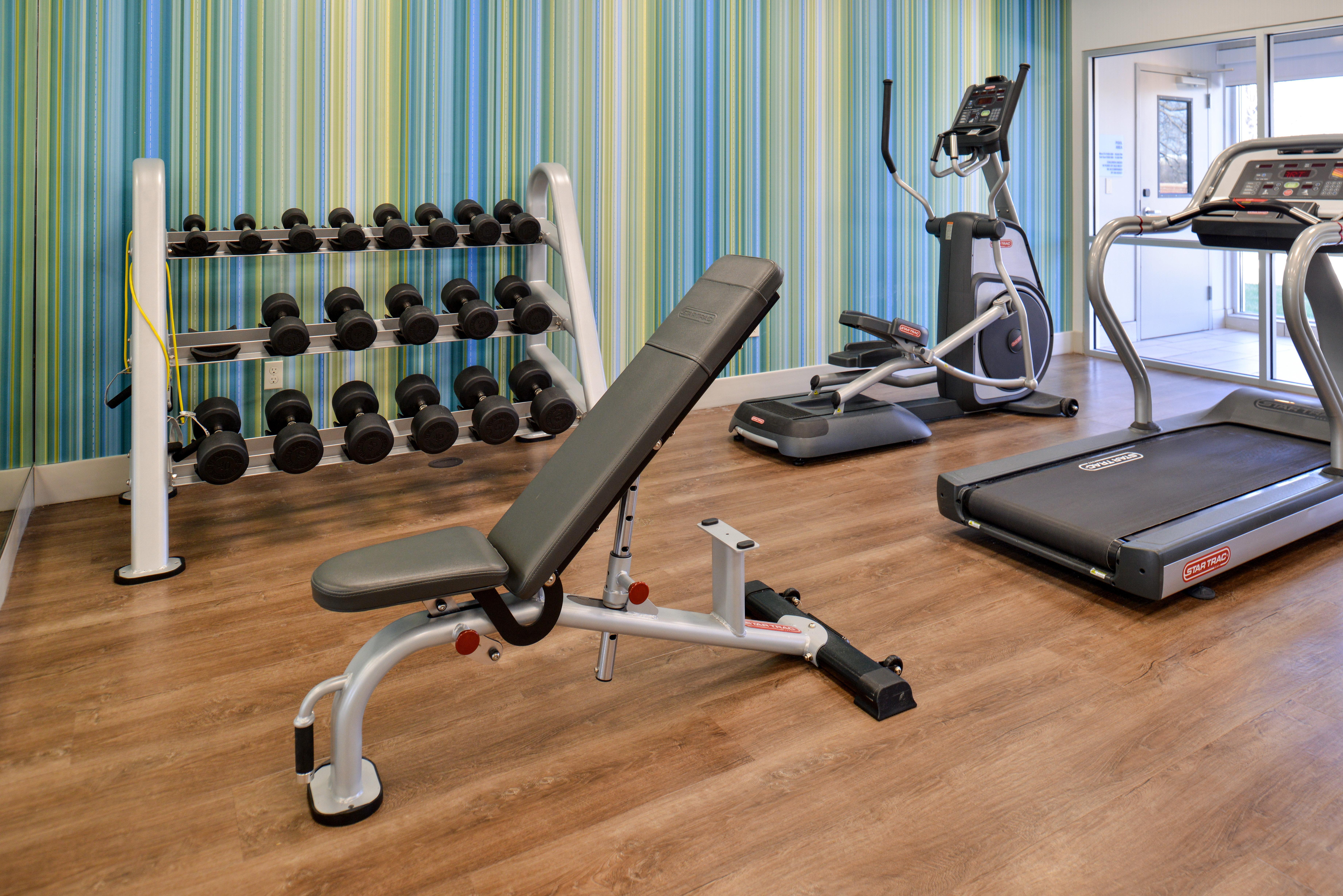 Holiday Inn Express & Suites Farmington Hills - Detroit By Ihg Exteriör bild